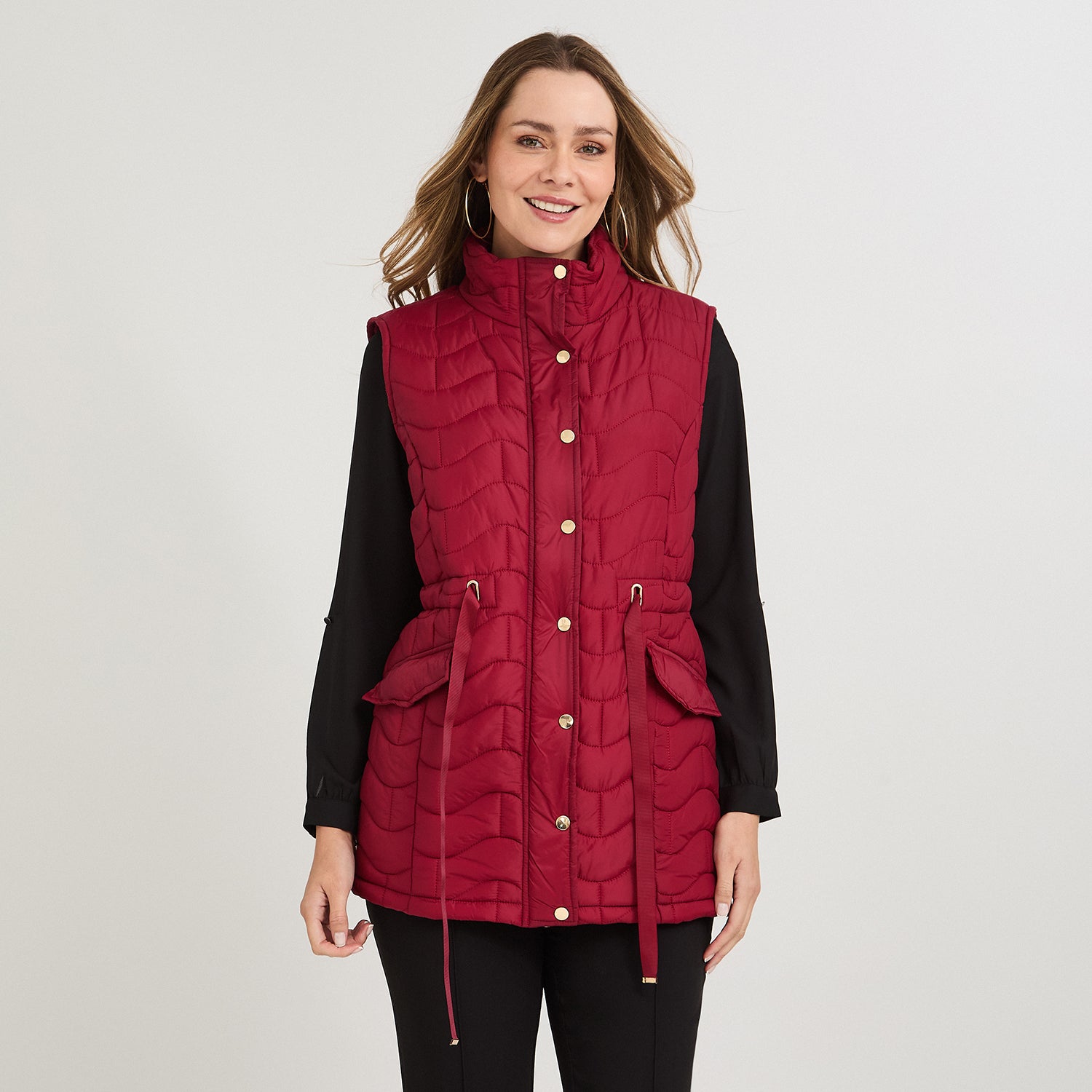 Parka sin mangas larga roja con ajustador de cintura